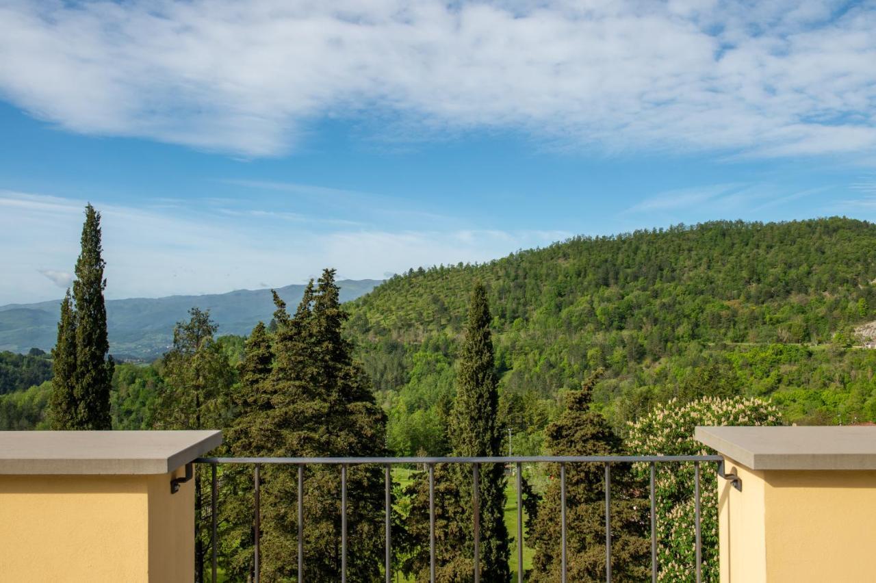 Borgo I Tre Baroni - Spa Suites & Resort Poppi Exterior photo