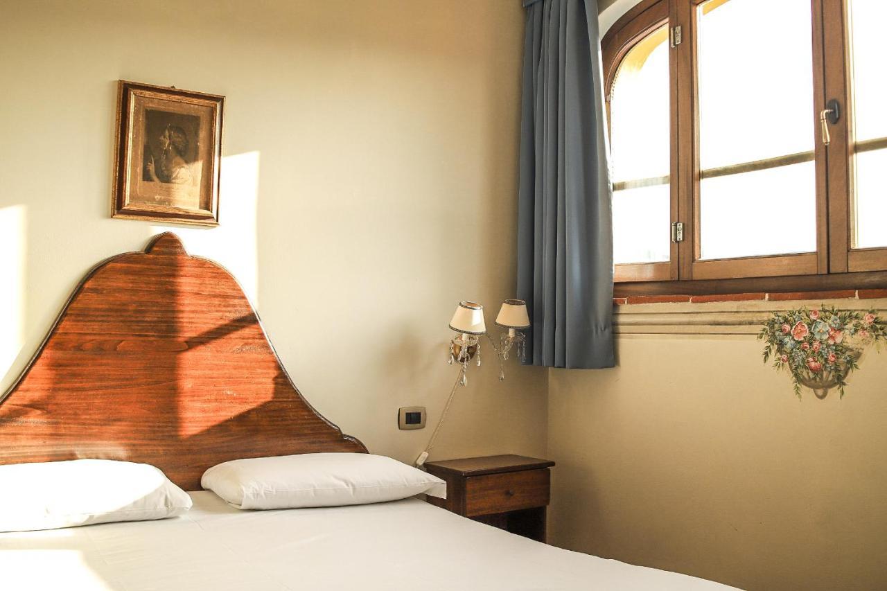 Borgo I Tre Baroni - Spa Suites & Resort Poppi Exterior photo