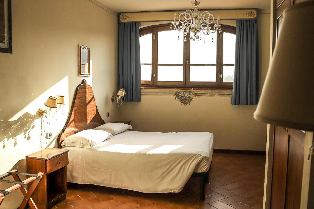 Borgo I Tre Baroni - Spa Suites & Resort Poppi Exterior photo