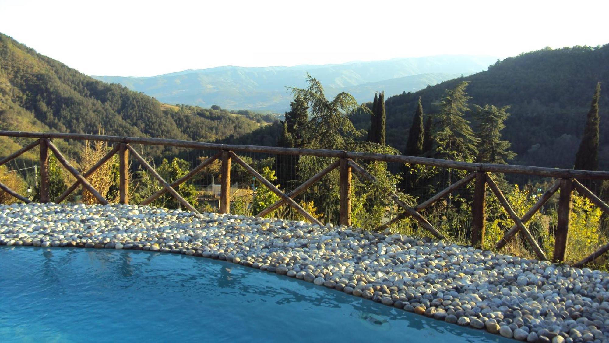 Borgo I Tre Baroni - Spa Suites & Resort Poppi Exterior photo