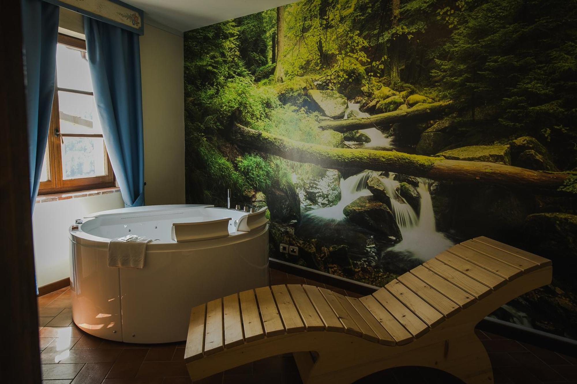 Borgo I Tre Baroni - Spa Suites & Resort Poppi Exterior photo